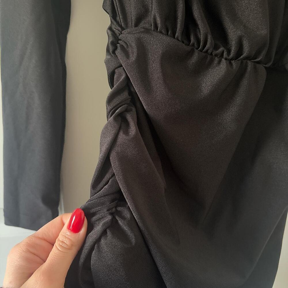 Black satin long sleeve mini - Picture 5 of 5